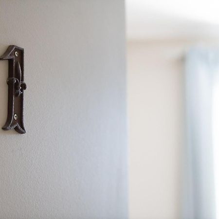Chez Jostel - Chambre 6 Genay  エクステリア 写真